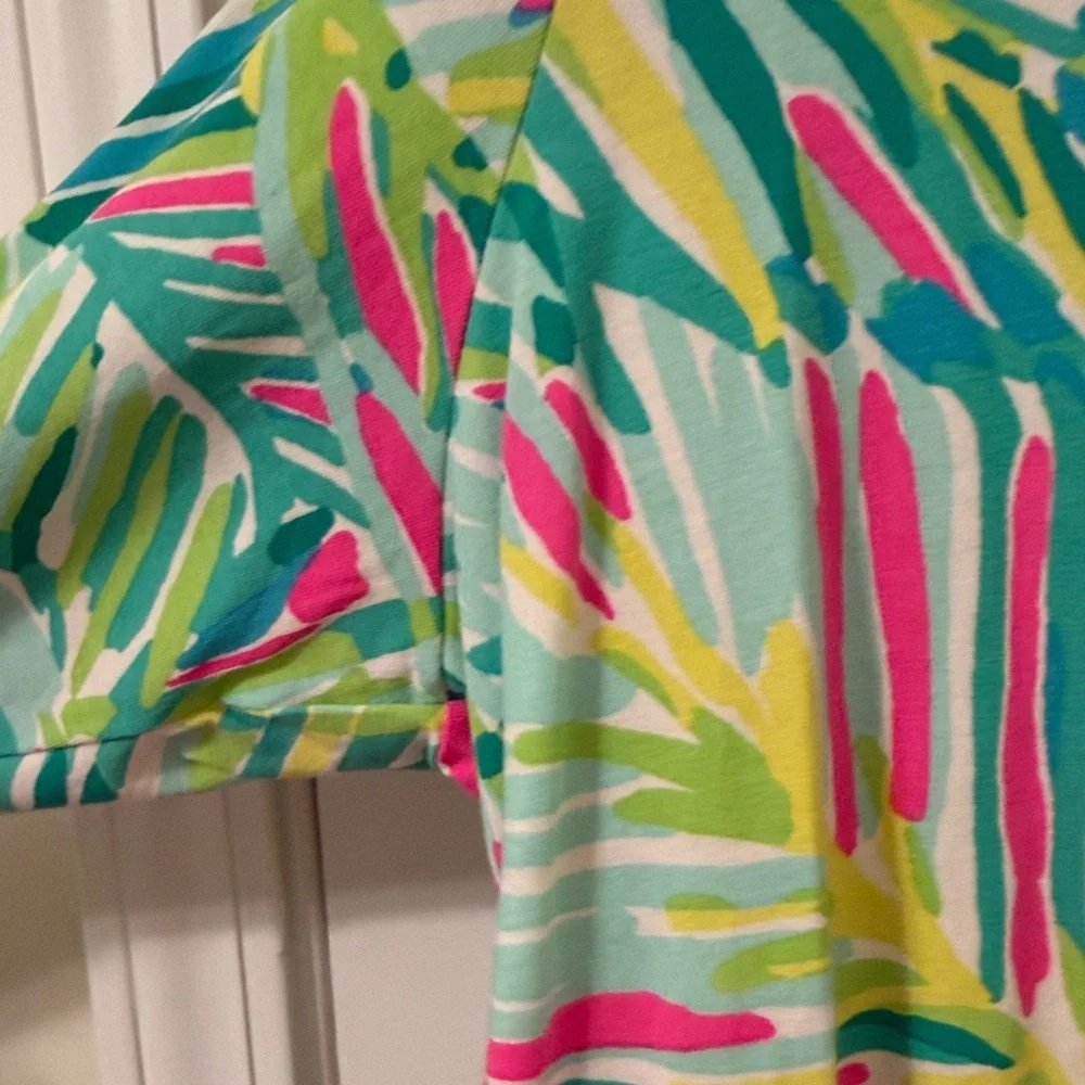 Lilly Pulitzer Kayleigh Top Tropical Pink Tropical Storm XL NWOT - Picture 3 of 5